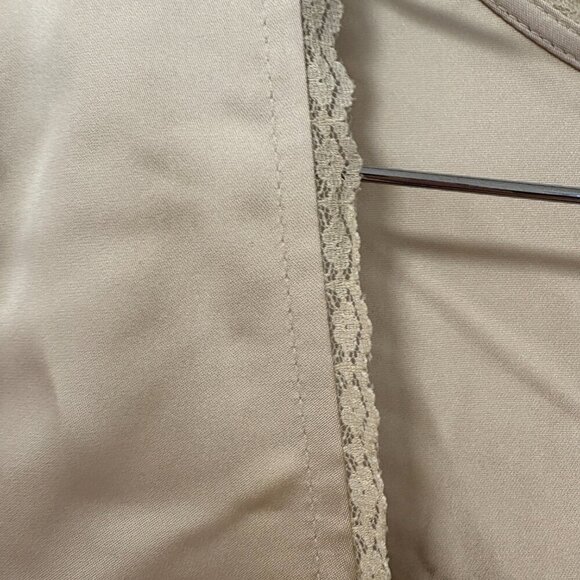 House of Harlow 1960 satiny long sleeve blouse cream crop lace bows Size L - Picture 5 of 12